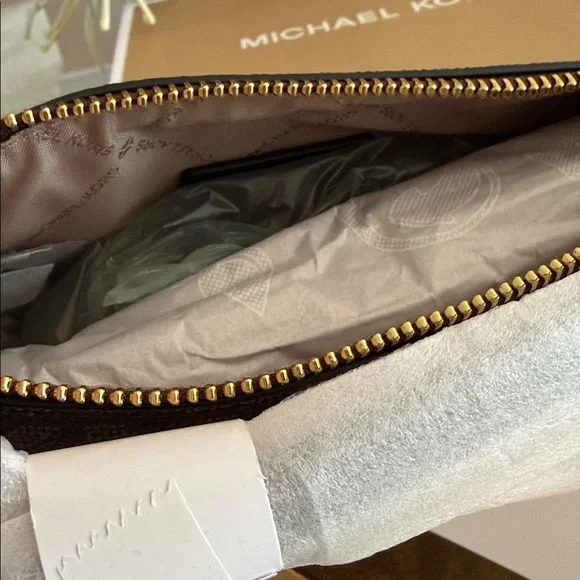 Michael Kors Crossbody Purses Brand New Authentic 9x5 - Picture 6 of 9